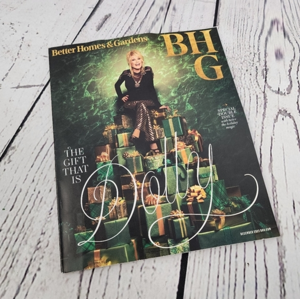 Better Homes and Gardens Dolly Parton December 2022 Special‎ Double Issue